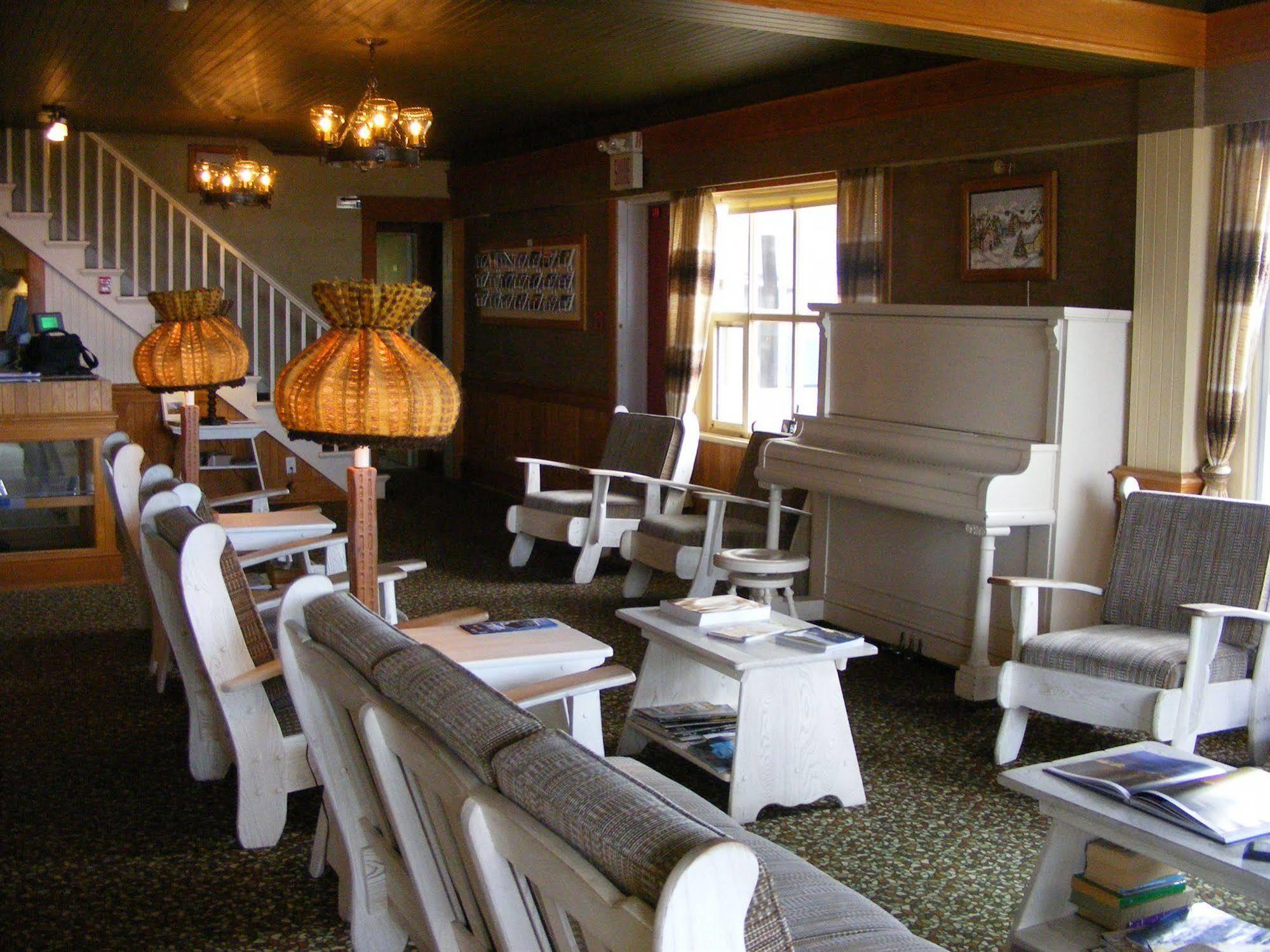 Hotel Motel Bon Accueil Riviere-la-Madeleine ภายนอก รูปภาพ